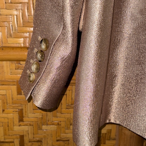 Shimmering Gold REISS
Mimi Double Breasted Blazer size 8 - Picture 5 of 11